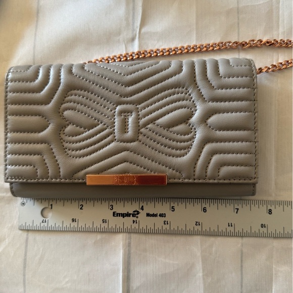 Ted Baker Matinee Quilted Leather wallet w/Rose Gold Chain Crossbody Bag - Picture 10 of 11